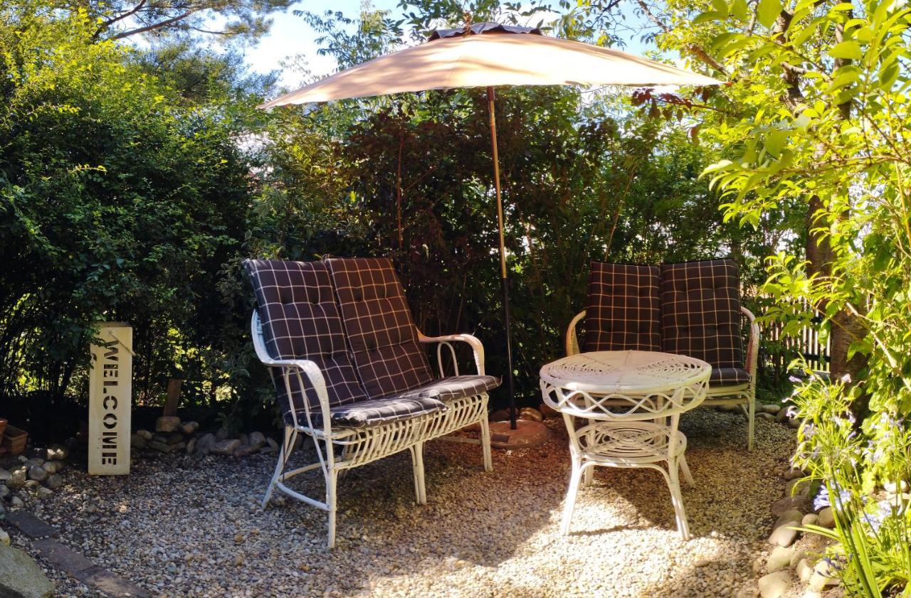 B&B Family Basement Apartment, Breakfast, Free Parking, 5Km From Tulln Chorherrn Экстерьер фото
